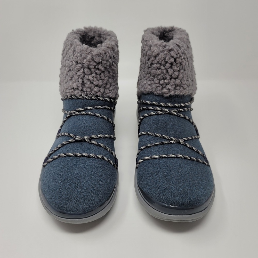 Bzees Ovation Blue Gray Sherpa Side Zip Ankle Boot Bootie Sz 8W Machine Washable - Picture 2 of 13